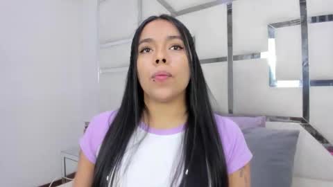 ZoeSwam online show from 26, 4, 2026