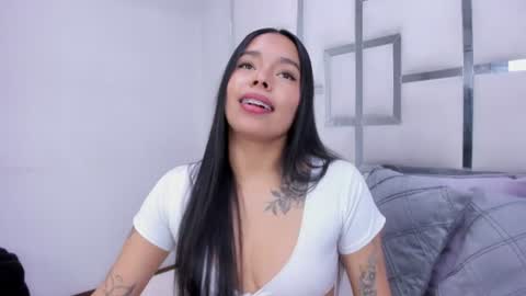 ZoeSwam online show from 24, 7, 2026