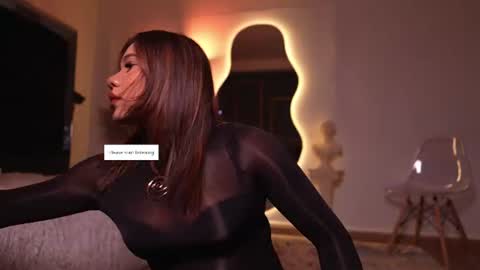 Snapshot of zoevidal_ chatting on 10, 6, 2026 zoevidal_ online show from 10, 6, 2026