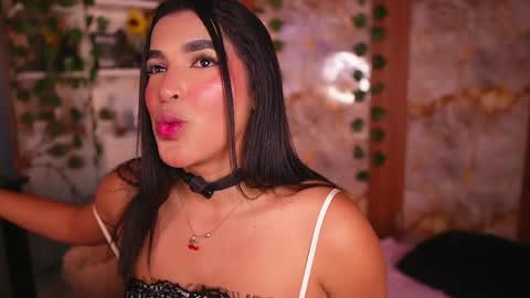 Snapshot of zoey_fox_ chatting on 11, 5, 2026 zoey fox online show from 11, 5, 2026