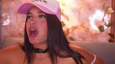 zoey fox  online show from 30, 7, 2026