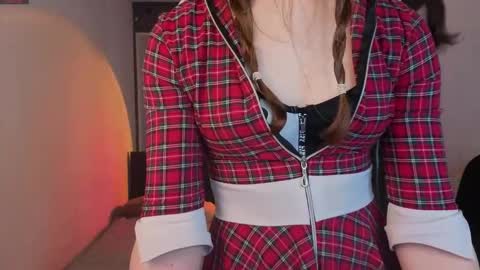 Zoria and Luna online show from 29, 3, 2026
