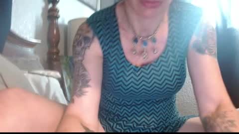 Zoey Portland online show from 15, 7, 2026