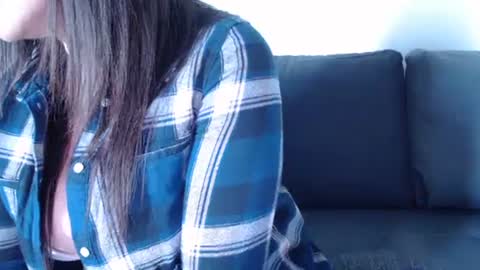 zoibee online show from 24, 1, 2025