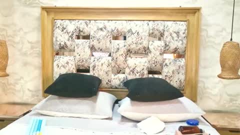 zoley  online show from 17, 2, 2026