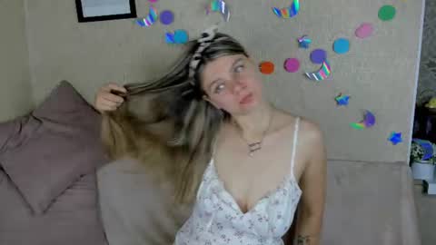 Snapshot of zorianaa_ chatting on 5, 7, 2026 Zoriana online show from 5, 7, 2026