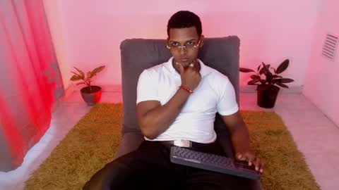 Snapshot of zoriel_derox chatting on 24, 5, 2026 Zoriel online show from 24, 5, 2026