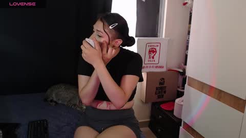 cintya kors online show from 13, 11, 2025