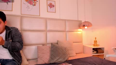 Zuky  Yakihiro online show from 11, 3, 2025