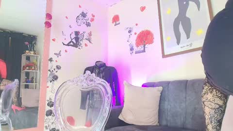 zully_green online show from 2, 6, 2026