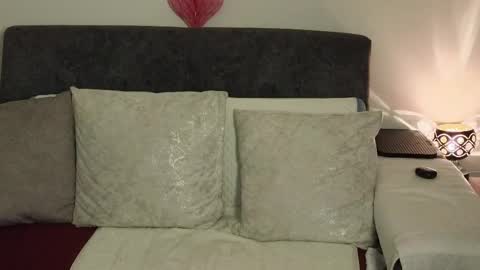 Snapshot of zuly_zahir_01 chatting on 3, 6, 2026 zuly goode online show from 3, 6, 2026