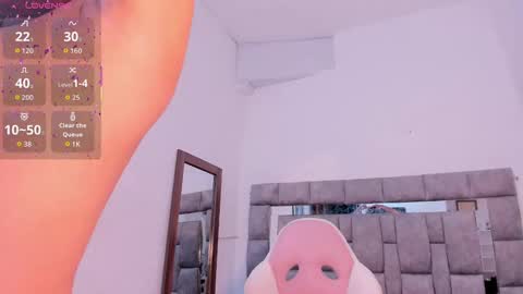 Zuly  online show from 7, 10, 2025