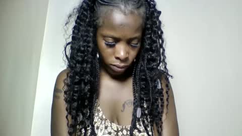 Snapshot of zurivelvetstudio chatting on 16, 1, 2026 zurivelvetstudio online show from 16, 1, 2026