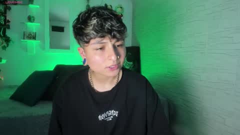 Zury Ramirez online show from 11, 10, 2025