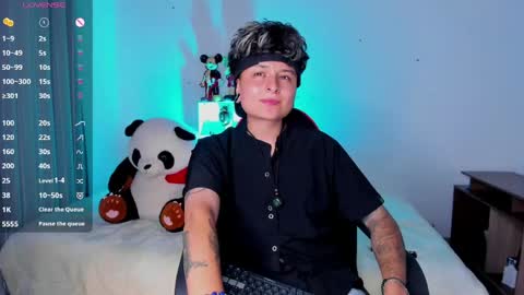 Snapshot of zuryramirez_ chatting on 24, 5, 2026 Zury Ramirez online show from 24, 5, 2026