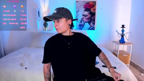 Snapshot of zuryramirez_ chatting on 5, 7, 2026 Zury Ramirez online show from 5, 7, 2026