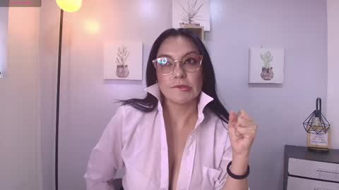 Zuzana21 online show from 20, 4, 2026
