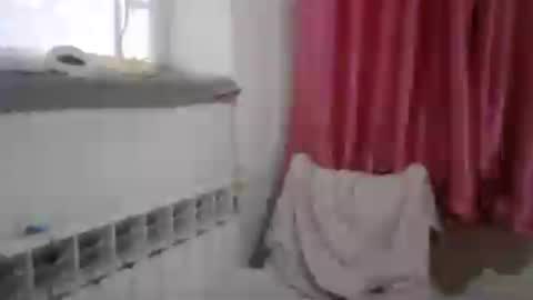 KissmemyLove online show from 28, 7, 2026