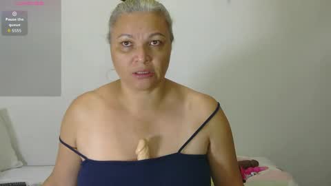Snapshot of zyra_vex chatting on 8, 6, 2026 Zyra Vex online show from 8, 6, 2026