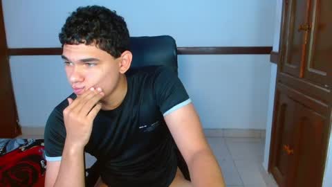 Snapshot of zyrosxk chatting on 27, 5, 2026 antonio felipe online show from 27, 5, 2026