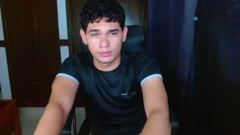 Snapshot of zyrosxk chatting on 3, 7, 2026 antonio felipe online show from 3, 7, 2026