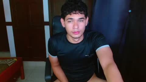 Snapshot of zyrosxk chatting on 8, 7, 2026 antonio felipe online show from 8, 7, 2026