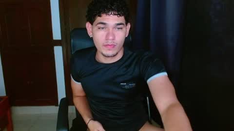 Snapshot of zyrosxk chatting on 12, 7, 2026 antonio felipe online show from 12, 7, 2026