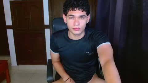 Snapshot of zyrosxk chatting on 14, 7, 2026 antonio felipe online show from 14, 7, 2026