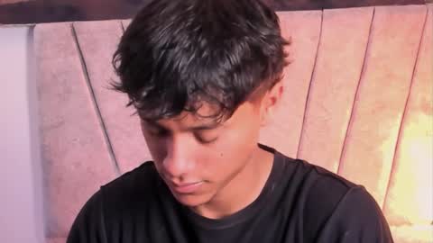 zyzz_1812 online show from 10, 1, 2026