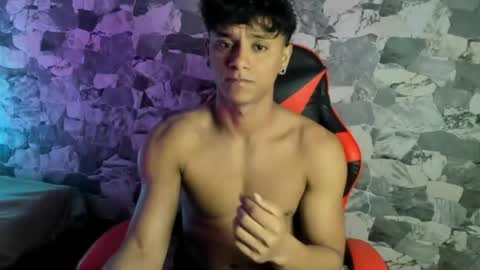 Snapshot of zyzz_1812 chatting on 5, 5, 2026 zyzz_1812 online show from 5, 5, 2026