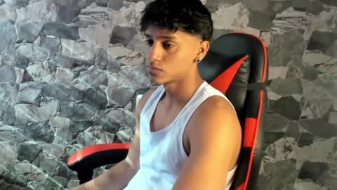 Snapshot of zyzz_1812 chatting on 9, 5, 2026 zyzz_1812 online show from 9, 5, 2026