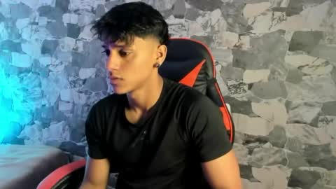 Snapshot of zyzz_1812 chatting on 19, 5, 2026 zyzz_1812 online show from 19, 5, 2026