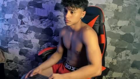 Snapshot of zyzz_1812 chatting on 21, 5, 2026 zyzz_1812 online show from 21, 5, 2026