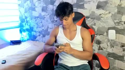 Snapshot of zyzz_1812 chatting on 30, 5, 2026 zyzz_1812 online show from 30, 5, 2026