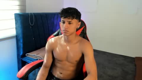Snapshot of zyzz_1812 chatting on 10, 6, 2026 zyzz_1812 online show from 10, 6, 2026
