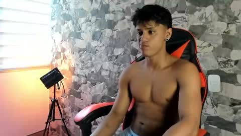 Snapshot of zyzz_1812 chatting on 22, 6, 2026 zyzz_1812 online show from 22, 6, 2026