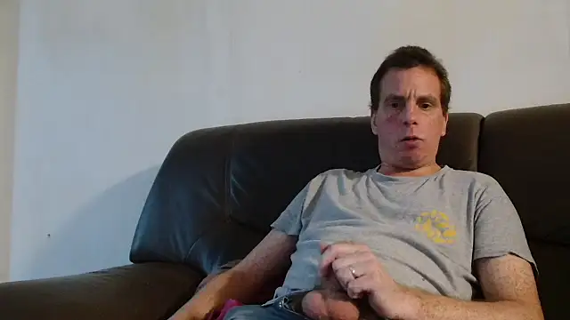 Snapshot of cloupefun chatting on 15, 9, 2025 cloupefun online show from 15, 9, 2025