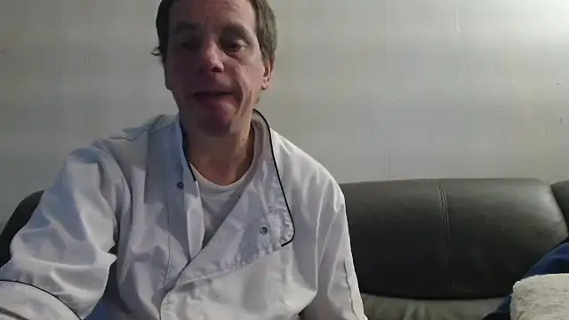 Snapshot of cloupefun chatting on 3, 12, 2025 cloupefun online show from 3, 12, 2025