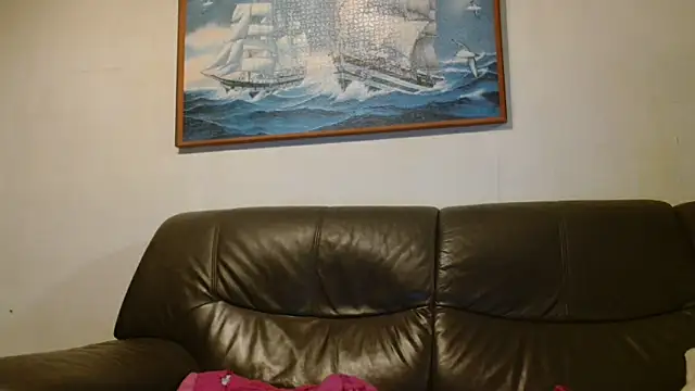 Snapshot of cloupefun chatting on 4, 2, 2026 cloupefun online show from 4, 2, 2026