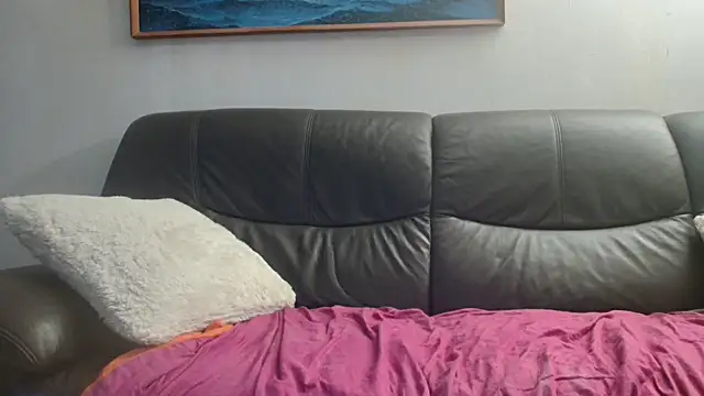 Snapshot of cloupefun chatting on 21, 2, 2026 cloupefun online show from 21, 2, 2026