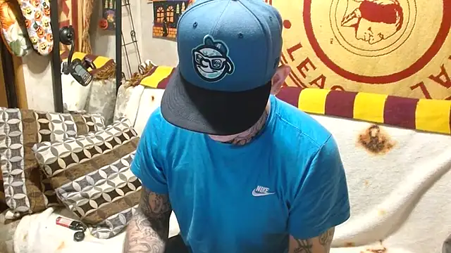 DADDY KANE8--- online show from 12, 2, 2025