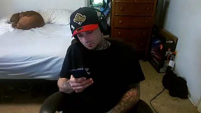 DADDY KANE8--- online show from 19, 4, 2026