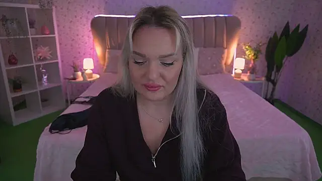 MissyMartinez online show from 12, 3, 2026