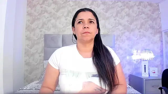 elizabeth coleman online show from 6, 3, 2025