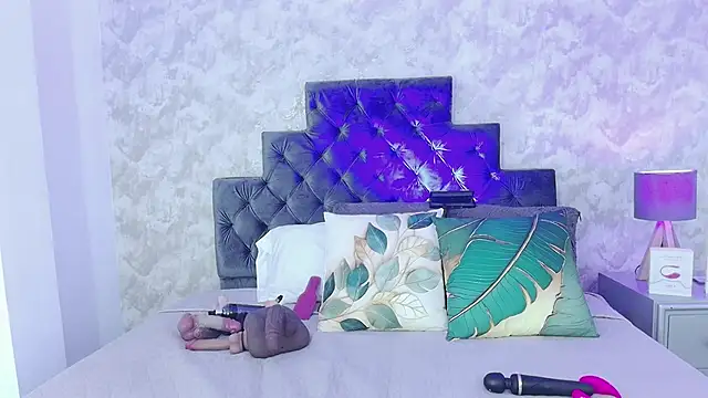 elizabeth coleman online show from 23, 4, 2026