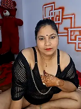 MOM-SUN-COUPLE online show from 8, 12, 2024