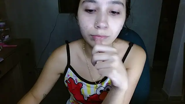 mia  lopez  online show from 19, 6, 2026