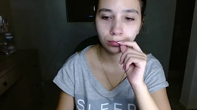mia  lopez  online show from 2, 7, 2026