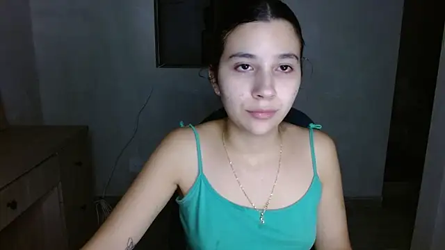 mia  lopez  online show from 23, 7, 2026