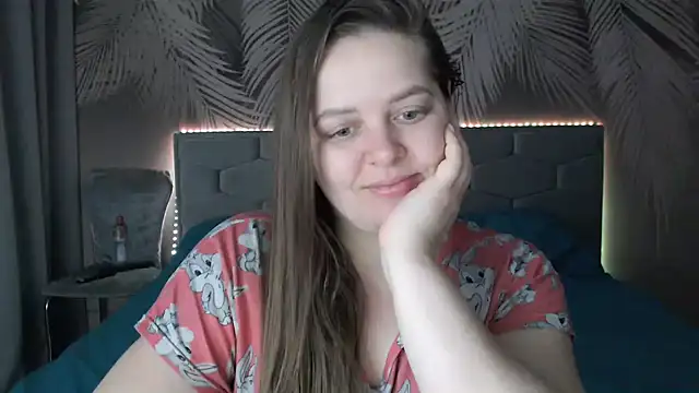 uliastar online show from 18, 2, 2025